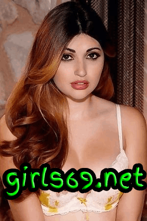 hot call girl komal